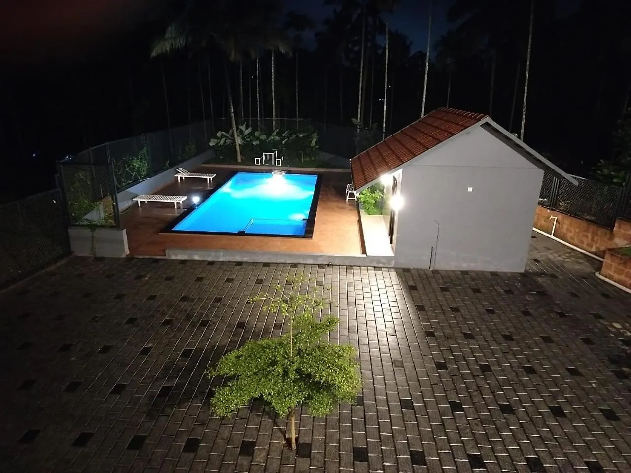 Wild Wind Resort Batheri 0*,  India
